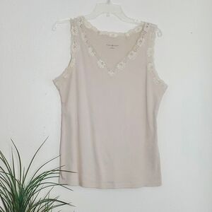 🛍 KAREN SCOTT Tank Top
